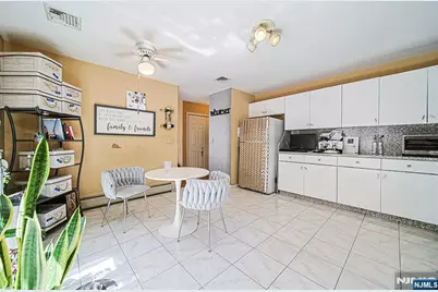 408 7th Street B #B, Palisades Park, NJ 07650 - Photo 12