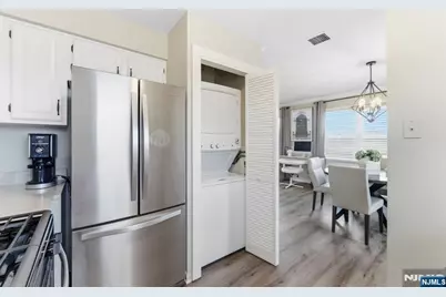 779 Riverside Avenue 201 #201, Lyndhurst Township, NJ 07071 - Photo 16