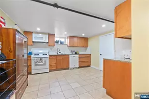 120 S Prospect Ave, Hackensack, NJ 07601 - Photo 22