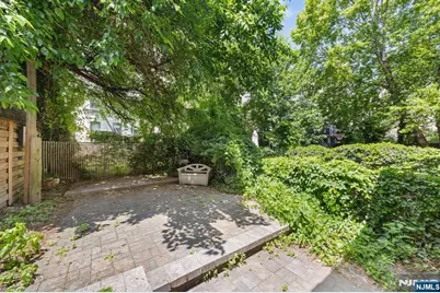 812 Garden Street 1 #1, Hoboken, NJ 07030 - Photo 2