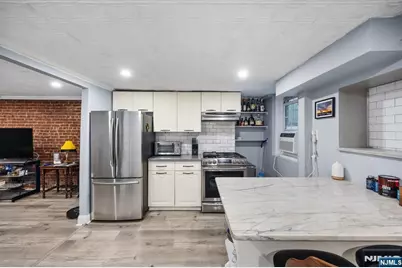 812 Garden Street 1 #1, Hoboken, NJ 07030 - Photo 4