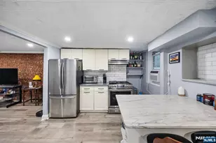 812 Garden Street 1, Hoboken, NJ 07030 - Photo 4