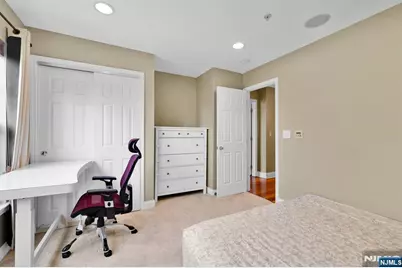 196 Blue Heron Drive 196 #196, Secaucus, NJ 07094 - Photo 24