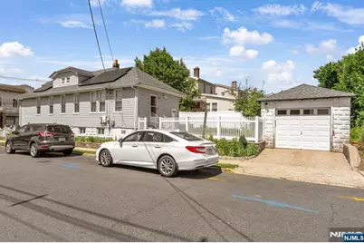 298 Belleville Turnpike, North Arlington, NJ 07031 - Photo 2