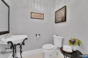 127 Waughaw Rd, Montville Township, NJ 07082 - Photo 18