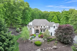 127 Waughaw Rd, Montville Township, NJ 07082 - Photo 2