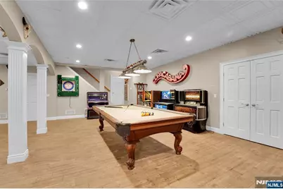 127 Waughaw Road, Montville Township, NJ 07082 - Photo 32