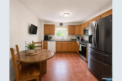 46 Goble Street, Newark, NJ 07114 - Photo 8