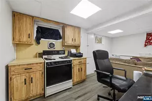 9 Memphis Ave, Nutley, NJ 07110 - Photo 20