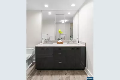 150 Henley Place 213 #213, Weehawken, NJ 07086 - Photo 20