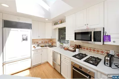 14-29 Lucena Drive, Fair Lawn, NJ 07410 - Photo 8