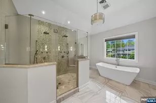 146 Stuart St, Paramus, NJ 07652 - Photo 26