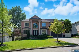 146 Stuart St, Paramus, NJ 07652 - Photo 2