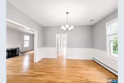 24 Sunderland Avenue, Rutherford, NJ 07070 - Photo 4