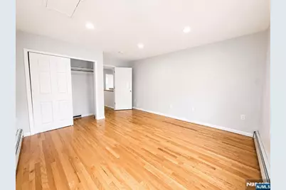24 Sunderland Avenue, Rutherford, NJ 07070 - Photo 20