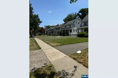 600 Park Avenue, East Orange, NJ 07017 - Photo 10