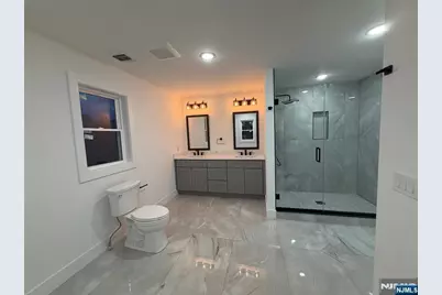 459 Washington Avenue, Rutherford, NJ 07070 - Photo 18