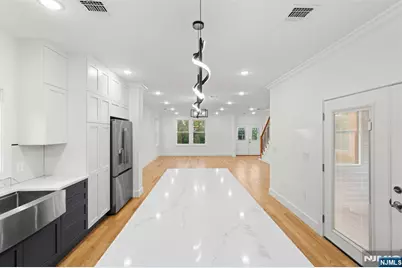 459 Washington Avenue, Rutherford, NJ 07070 - Photo 16