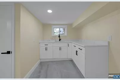 319 2nd Place, Bogota, NJ 07603 - Photo 22