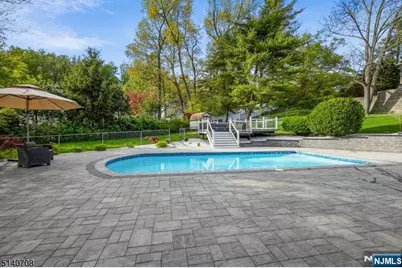 1626 Larkspur Drive, Mountainside, NJ 07092 - Photo 20