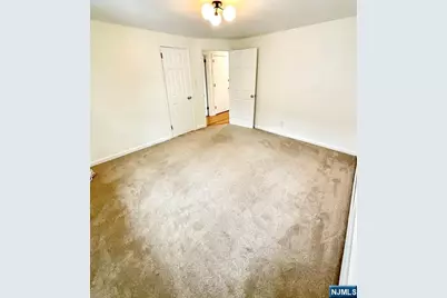 340 New York Avenue 2 #2, Lyndhurst Township, NJ 07071 - Photo 16