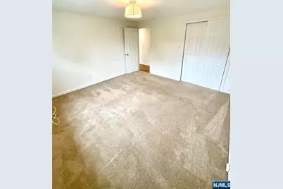 340 New York Avenue 2 #2, Lyndhurst Township, NJ 07071 - Photo 14