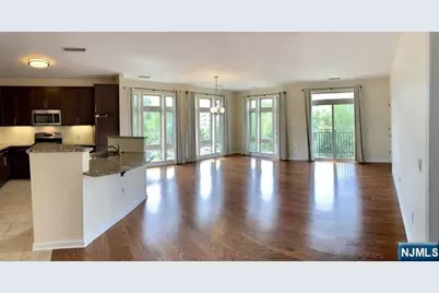 3325 Riverview Avenue 325 #325, Englewood, NJ 07631 - Photo 6