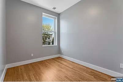 191 Franklin Street, Secaucus, NJ 07094 - Photo 6