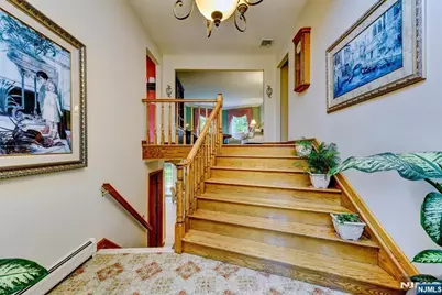11 Yellow Brick Road, Wayne, NJ 07470 - Photo 6