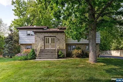 11 Yellow Brick Road, Wayne, NJ 07470 - Photo 1