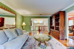 11 Yellow Brick Rd, Wayne, NJ 07470 - Photo 8