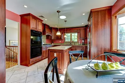 11 Yellow Brick Road, Wayne, NJ 07470 - Photo 20
