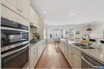 503 Laurel Lane, Cresskill, NJ 07626 - Photo 4