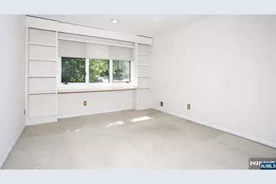 517 Pine Hill Road, Leonia, NJ 07605 - Photo 24