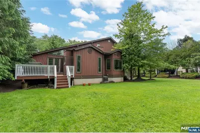530A Hughes Street, Northvale, NJ 07647 - Photo 30