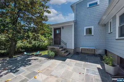 591 Highland Avenue, Montclair, NJ 07043 - Photo 40