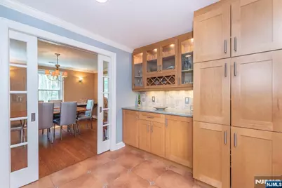 591 Highland Avenue, Montclair, NJ 07043 - Photo 16