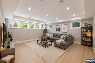 14 Allison Dr, Englewood Cliffs, NJ 07632 - Photo 42