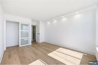 300 Winston 2617 #2617, Cliffside Park, NJ 07010 - Photo 16
