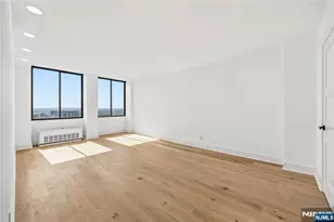 300 Winston 2617, Cliffside Park, NJ 07010 - Photo 18