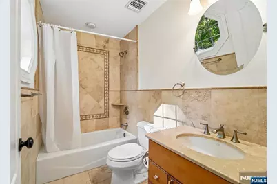 35 Franklin Turnpike, Allendale, NJ 07401 - Photo 22