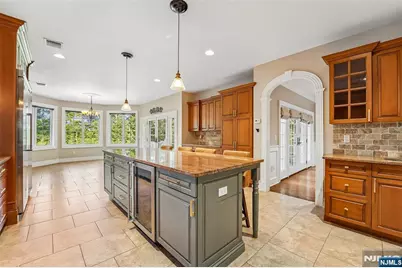 35 Franklin Turnpike, Allendale, NJ 07401 - Photo 12