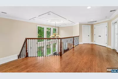 35 Franklin Turnpike, Allendale, NJ 07401 - Photo 20
