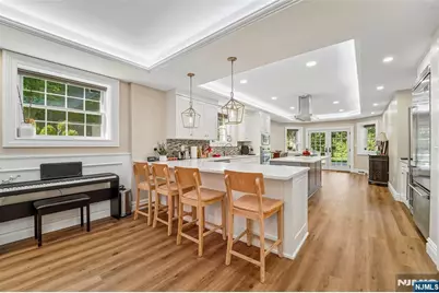 35 Franklin Turnpike, Allendale, NJ 07401 - Photo 36