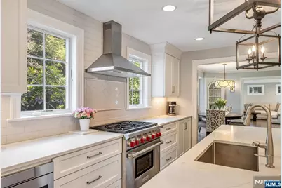 243 Hempstead Road, Ridgewood, NJ 07450 - Photo 14