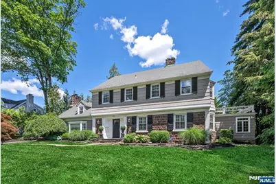 243 Hempstead Road, Ridgewood, NJ 07450 - Photo 2