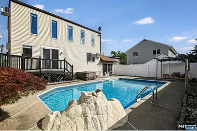 532 2nd Street, Carlstadt, NJ 07072 - Photo 28