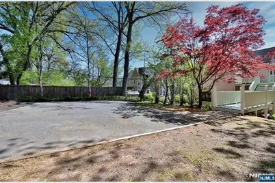 44 Christopher Street 2 #2, Montclair, NJ 07042 - Photo 44