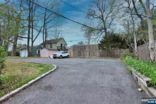 44 Christopher Street 2, Montclair, NJ 07042 - Photo 2