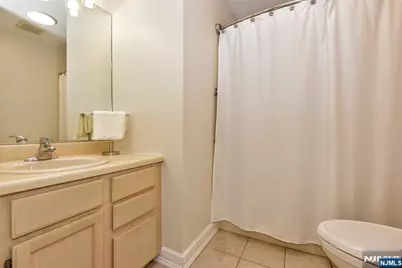 3-1 Vernon Court, Waldwick, NJ 07463 - Photo 14